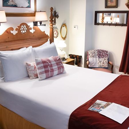 Ej Bowman House Bed & Breakfast 리티츠 외부 사진
