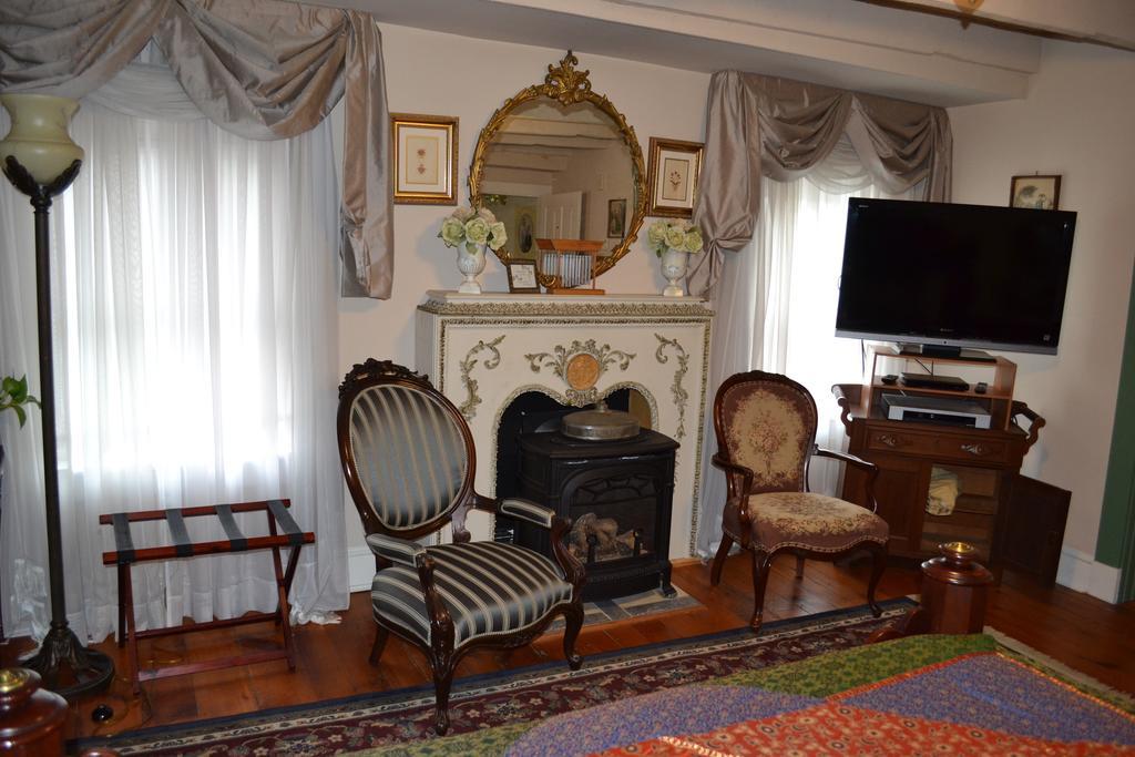 Ej Bowman House Bed & Breakfast 리티츠 객실 사진